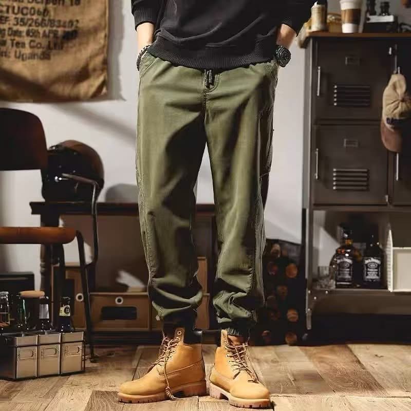 AARON CARGO-HOSEN